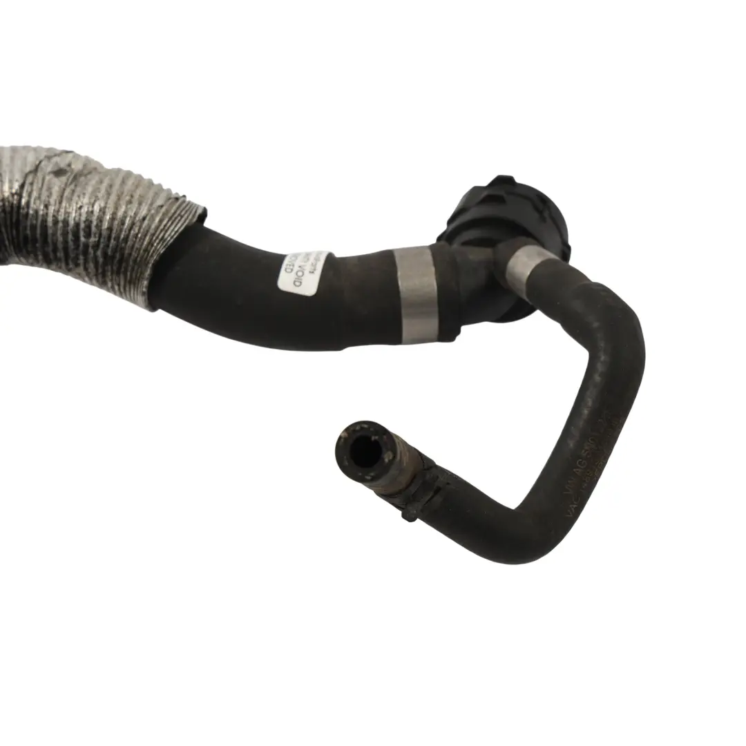 Tubo Manicotto Liquido Raffreddamento 2.0 TDI Diesel per Audi Q3 8U con numero di parte 5N0122157BN Audi Q3 8U Tubo Manicotto Liquido Raffreddamento 2.0 TDI Diesel - SKU 5N0122157BN - Numero di parte 5N0122157BN