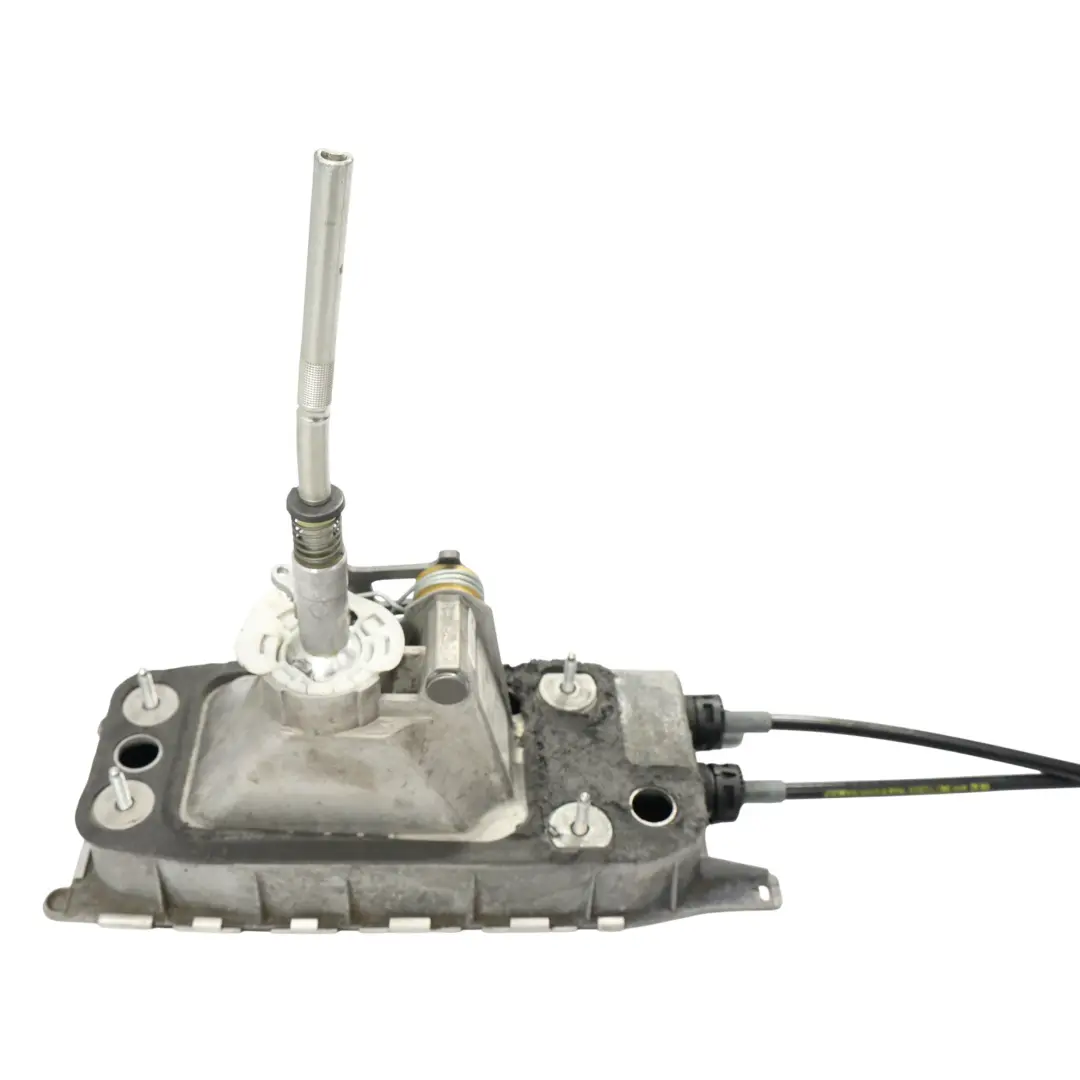 Cavo Leveraggio Leva Selettore Cambio Manuale per Volkswagen Tiguan 5N con numero di parte 5N0711049P Volkswagen Tiguan 5N Cavo Leveraggio Leva Selettore Cambio Manuale - SKU 5N0711049P - Numero di parte 5N0711049P