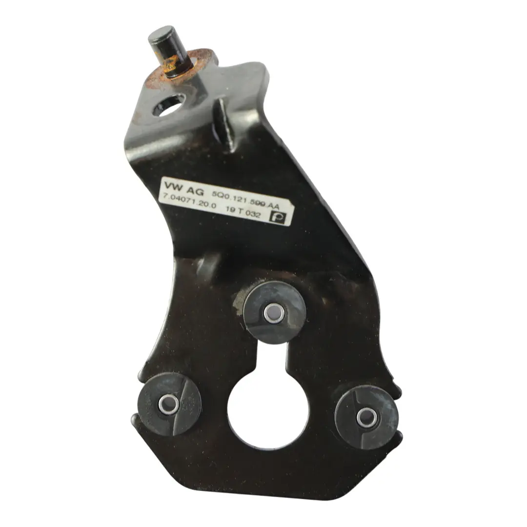 5f Audi A1 GB Auxiliary Water Pump Bracket Housing to Seat Leon Cupra with Part number 5Q0121093BA Seat Leon Cupra 5f Audi A1 GB Auxiliary Water Pump Bracket Housing - SKU 5Q0121093BA - Part number 5Q0121093BA