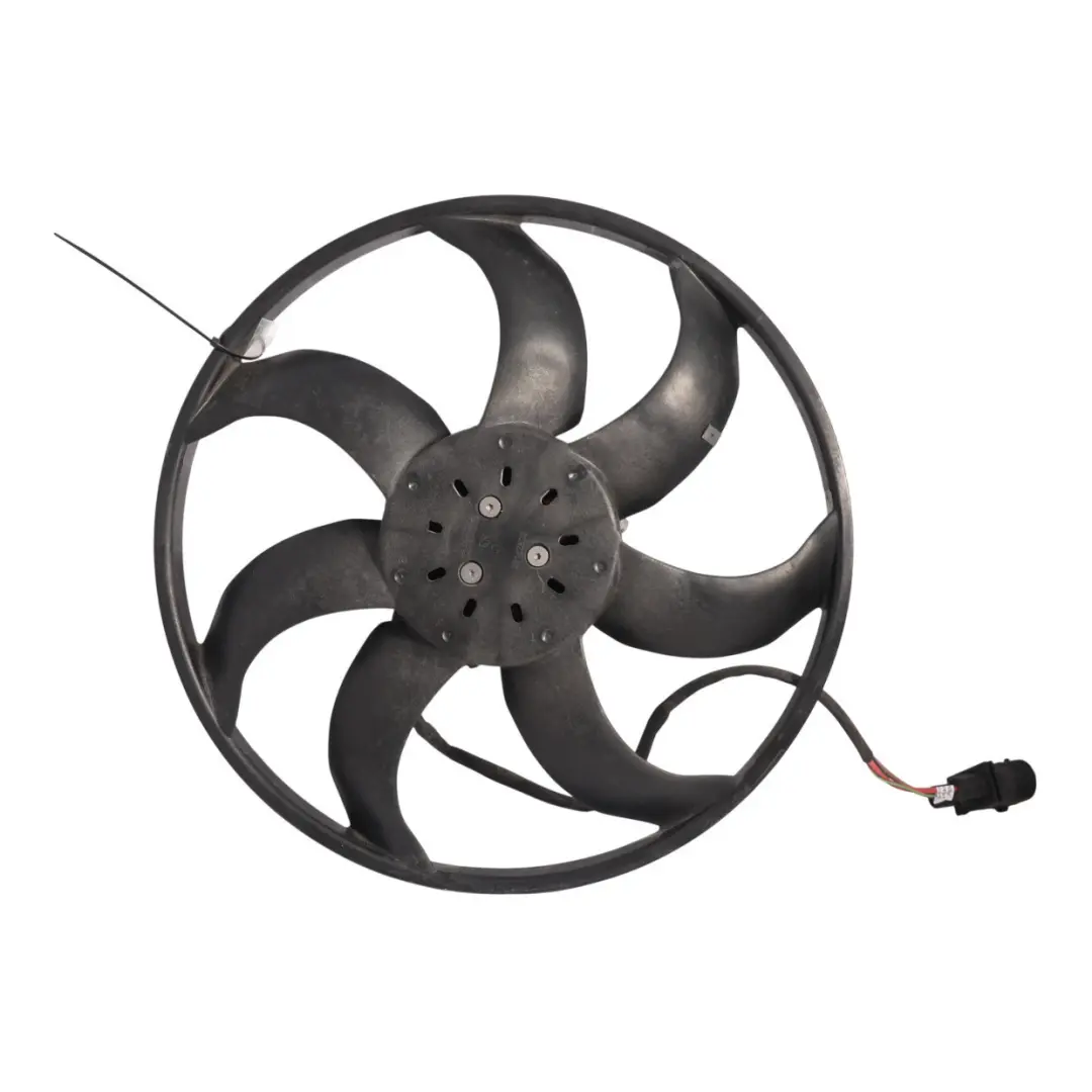 Skoda Superb 3V Radiator Fan Motor Engine Cooling Fan Shroud 2.0 TDI - SKU 5Q0121203CN-2 - Part number 5Q0121203CN
