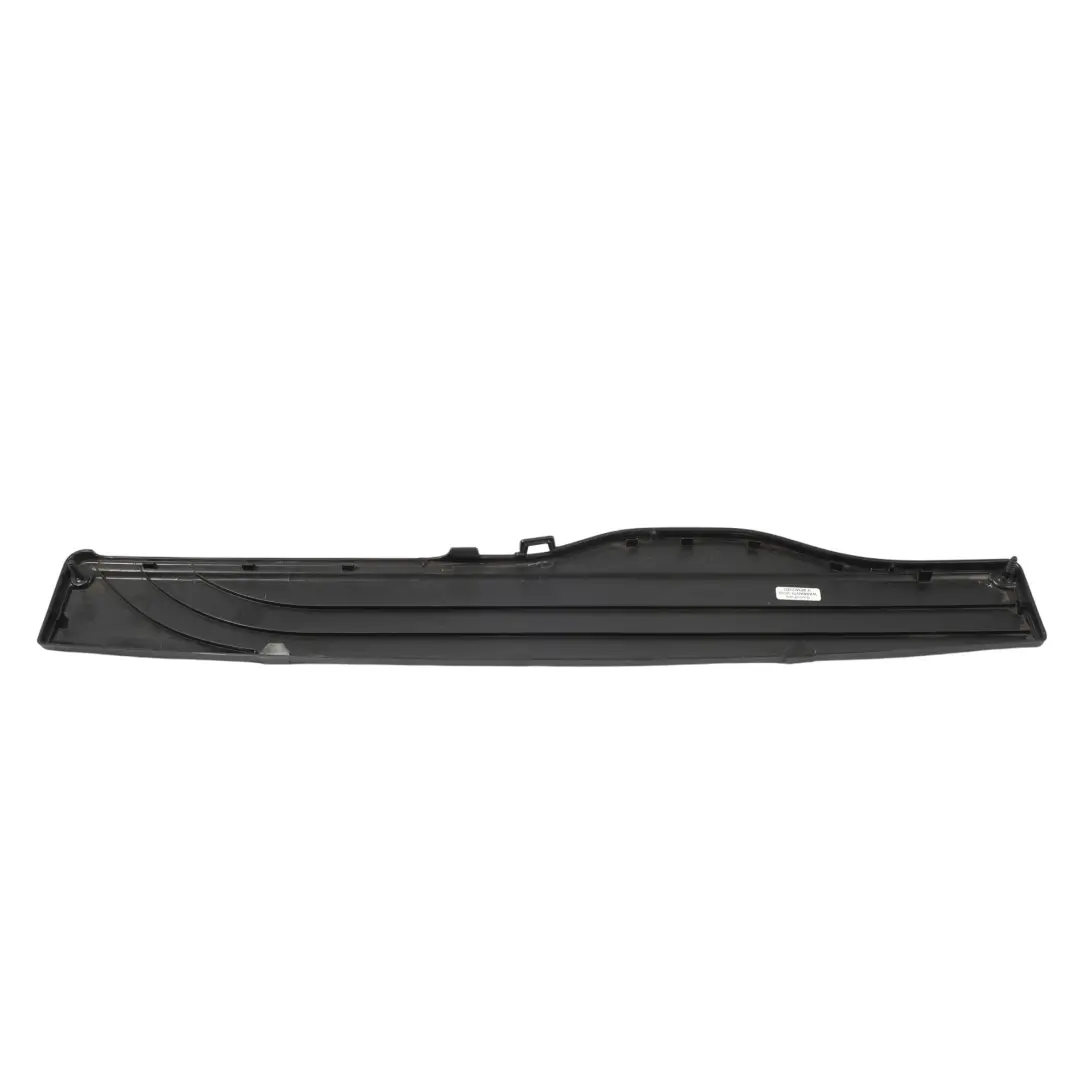 Coperchio Pannello Guida Presa Aria per Volkswagen Golf Cd1 Tiguan 57 con numero di parte 5Q0129954F Volkswagen Golf Cd1 Tiguan 57 Coperchio Pannello Guida Presa Aria - SKU 5Q0129954F - Numero di parte 5Q0129954F