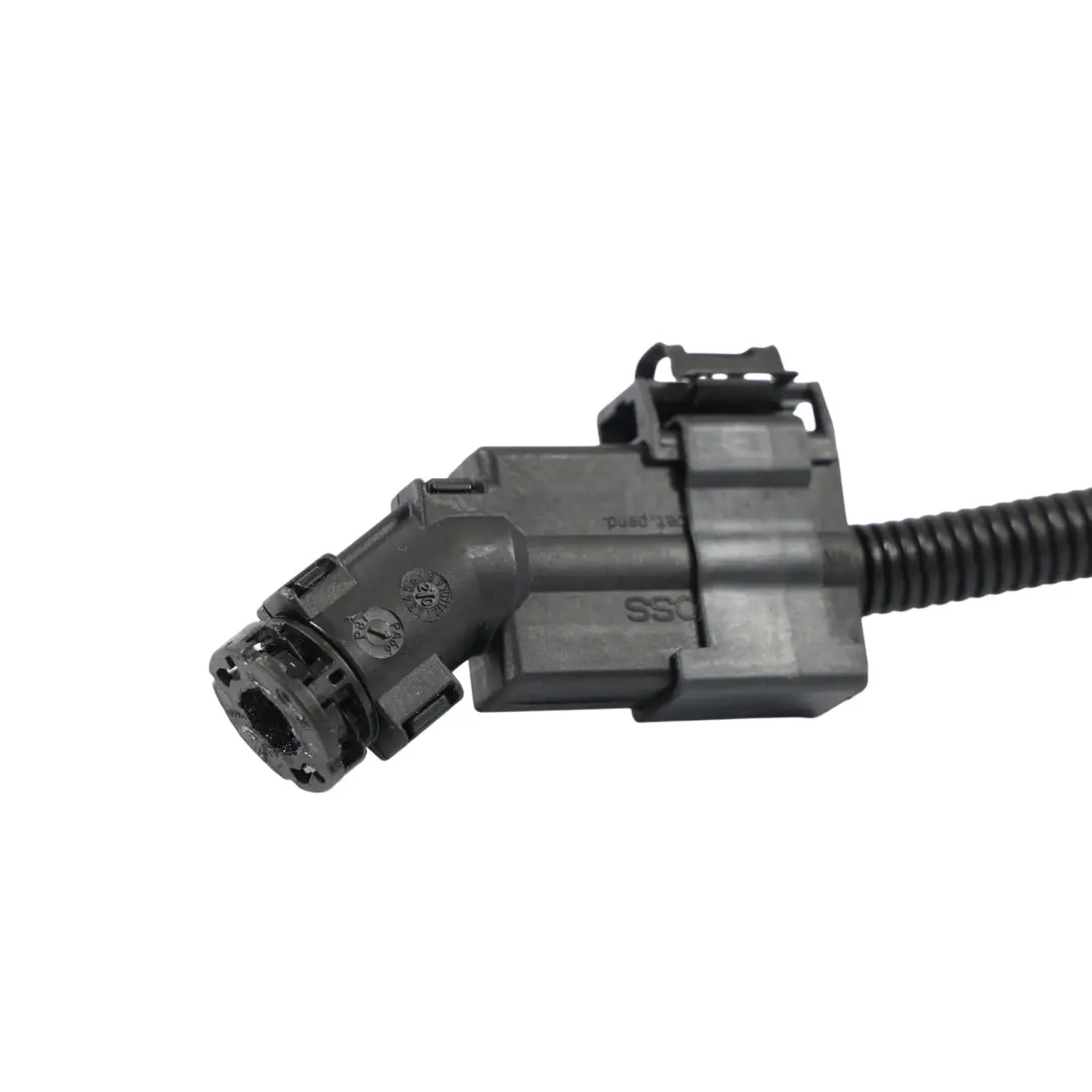 Volkswagen Golf Cd1 Tuyau Tube Injecteur Remplissage AdBlue - SKU 5Q0131984AD - Numéro de pièce 5Q0131984AD