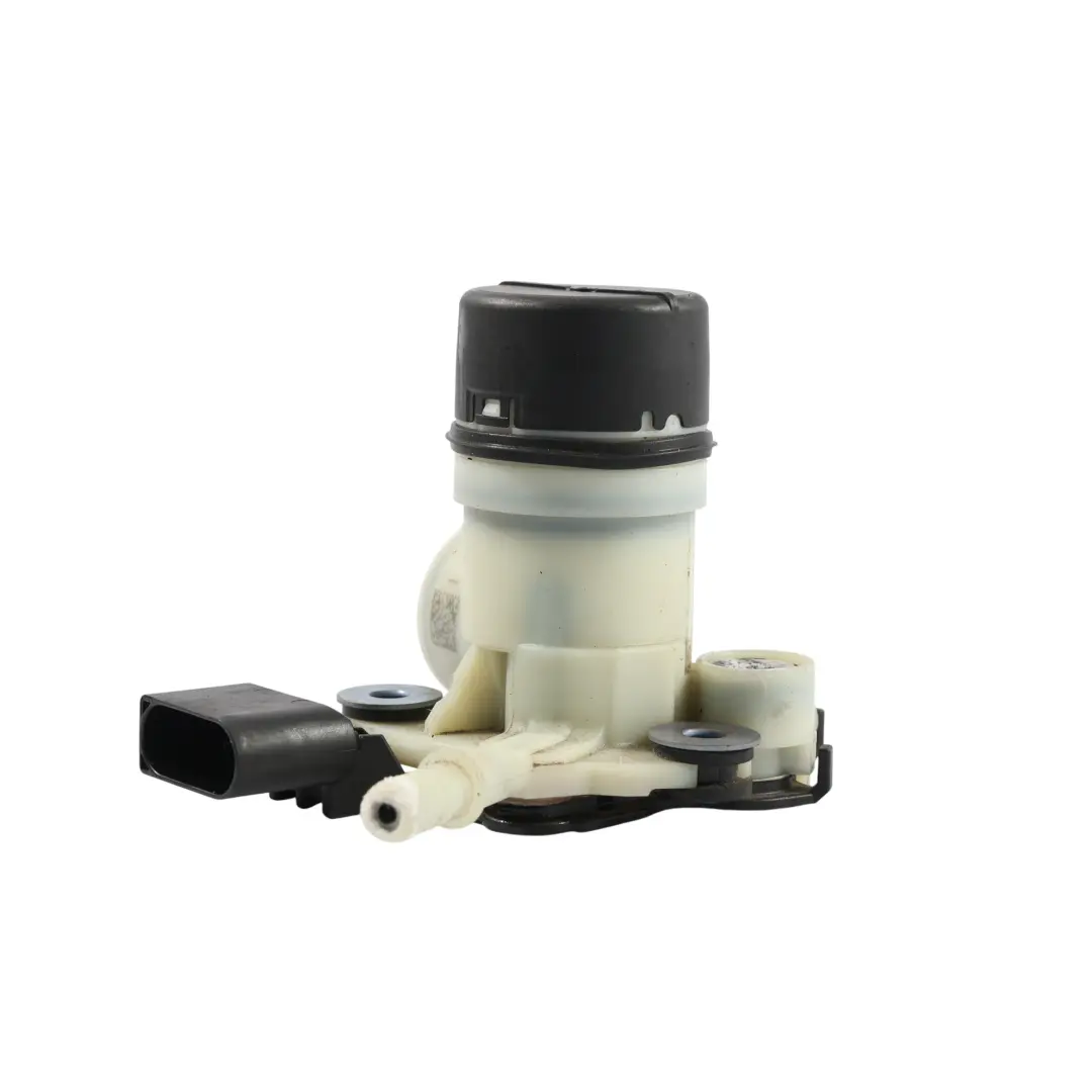 Mk3 Karoq VW Jetta Mk4 Crafter Mk2 AdBlue Fuel Pump to Skoda Superb with Part number 5Q0198975 Skoda Superb Mk3 Karoq VW Jetta Mk4 Crafter Mk2 AdBlue Fuel Pump - SKU 5Q0198975 - Part number 5Q0198975