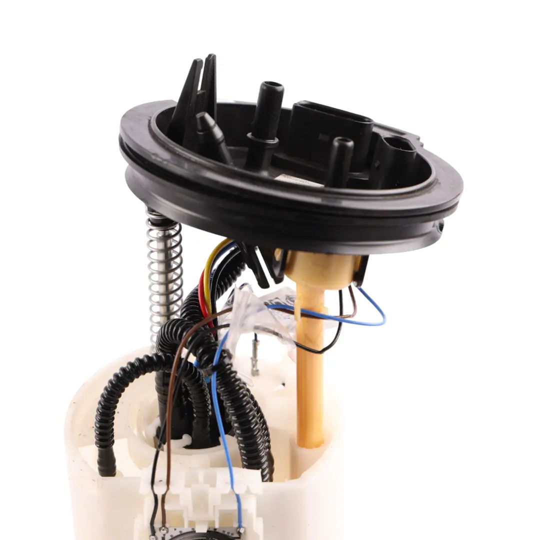 Pump Sender Unit 1.6 TDi Diesel to Volkswagen Golf Mk7 Fuel with Part number 5Q0919050AT Volkswagen Golf Mk7 Fuel Pump Sender Unit 1.6 TDi Diesel - SKU 5Q0919050AT - Part number 5Q0919050AT