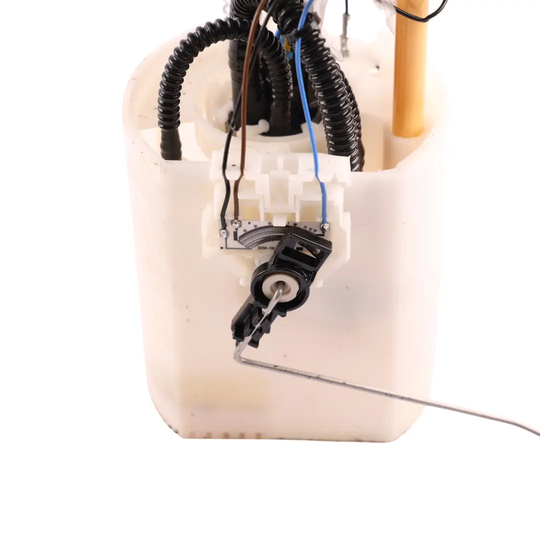 Pump Sender Unit 1.6 TDi Diesel to Volkswagen Golf Mk7 Fuel with Part number 5Q0919050AT Volkswagen Golf Mk7 Fuel Pump Sender Unit 1.6 TDi Diesel - SKU 5Q0919050AT - Part number 5Q0919050AT