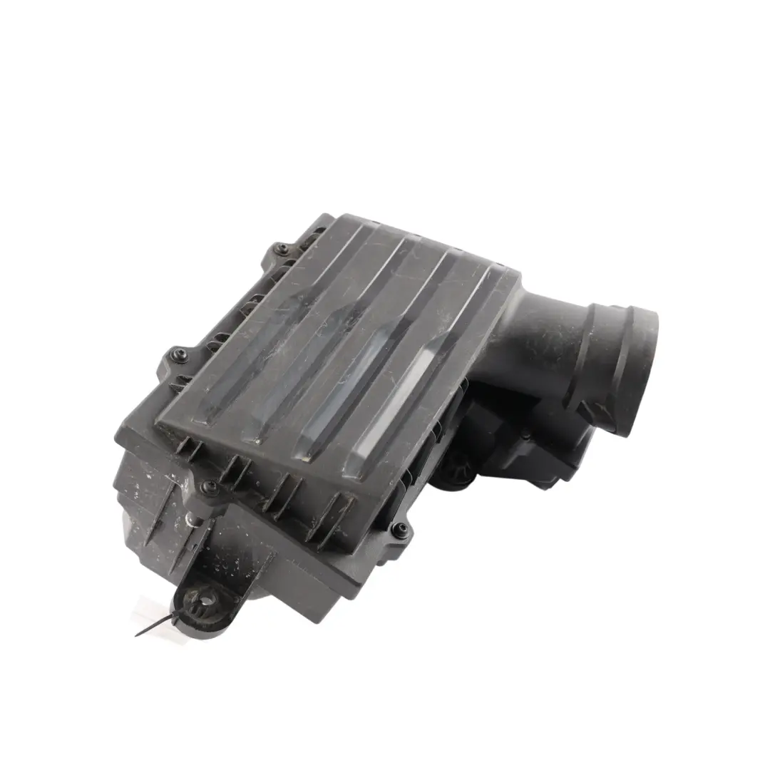 Obudowa Filtra Powietrza 2.0 TDI do Skoda Karoq Audi Q3 F3 o numerze 5QF129601A Skoda Karoq Audi Q3 F3 Obudowa Filtra Powietrza 2.0 TDI - SKU 5QF129601A - Numer Części 5QF129601A