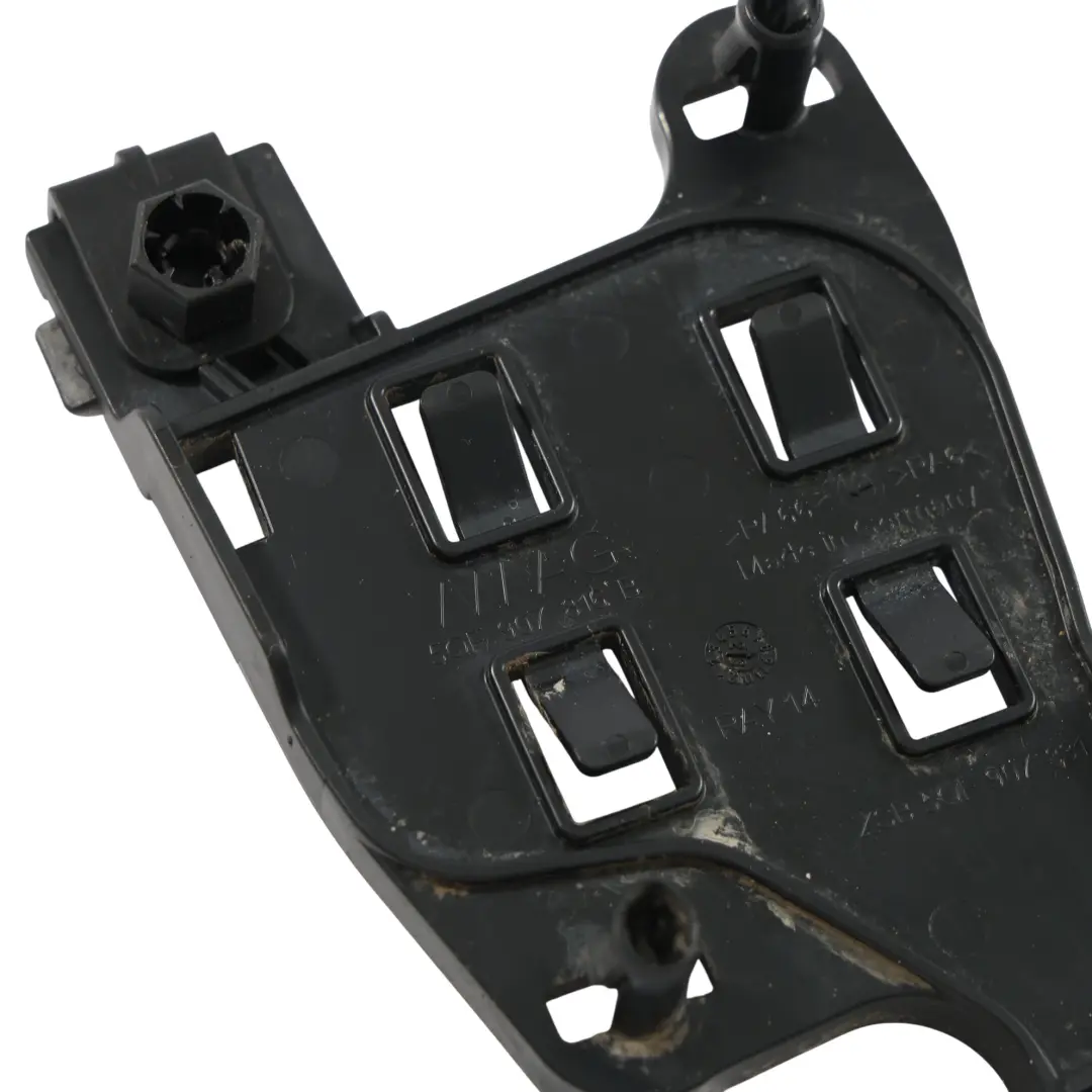 Skoda Karoq Supporto Staffa Centralina Sensore NOx - SKU 5QF907816B - Numero di parte 5QF907816B