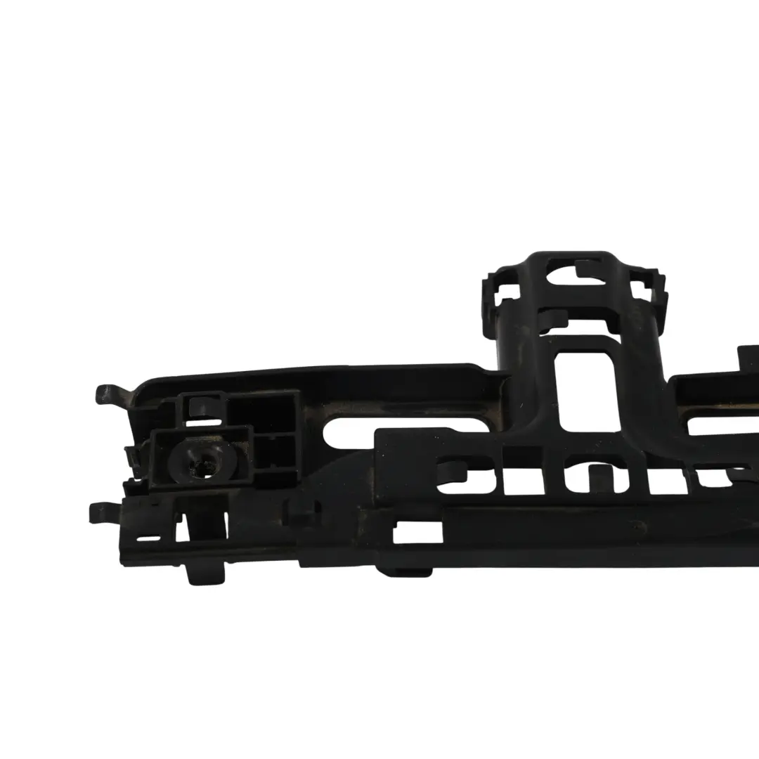 Soporte Bracket Línea Suministro AdBlue para Volkswagen Golf Cd1 con número de pieza 5WA131237A Volkswagen Golf Cd1 Soporte Bracket Línea Suministro AdBlue - SKU 5WA131327A - Número de pieza 5WA131237A