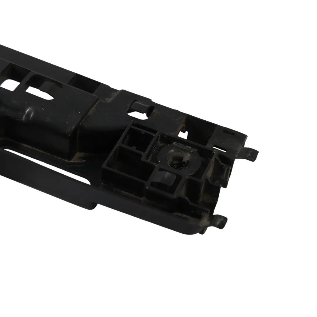 Volkswagen Golf Cd1 Supporto Staffa Linea AdBlue - SKU 5WA131327A - Numero di parte 5WA131237A