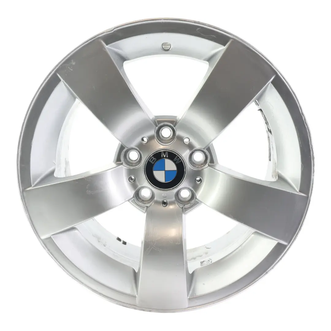 Leicht Metall Felge Silber 17" Sternspeiche 122 ET:20 8J für BMW E60 E61 mit Teilenummer 6760615 BMW E60 E61 Leicht Metall Felge Silber 17" Sternspeiche 122 ET:20 8J - SKU 6760615-2 - Teilenummer 6760615