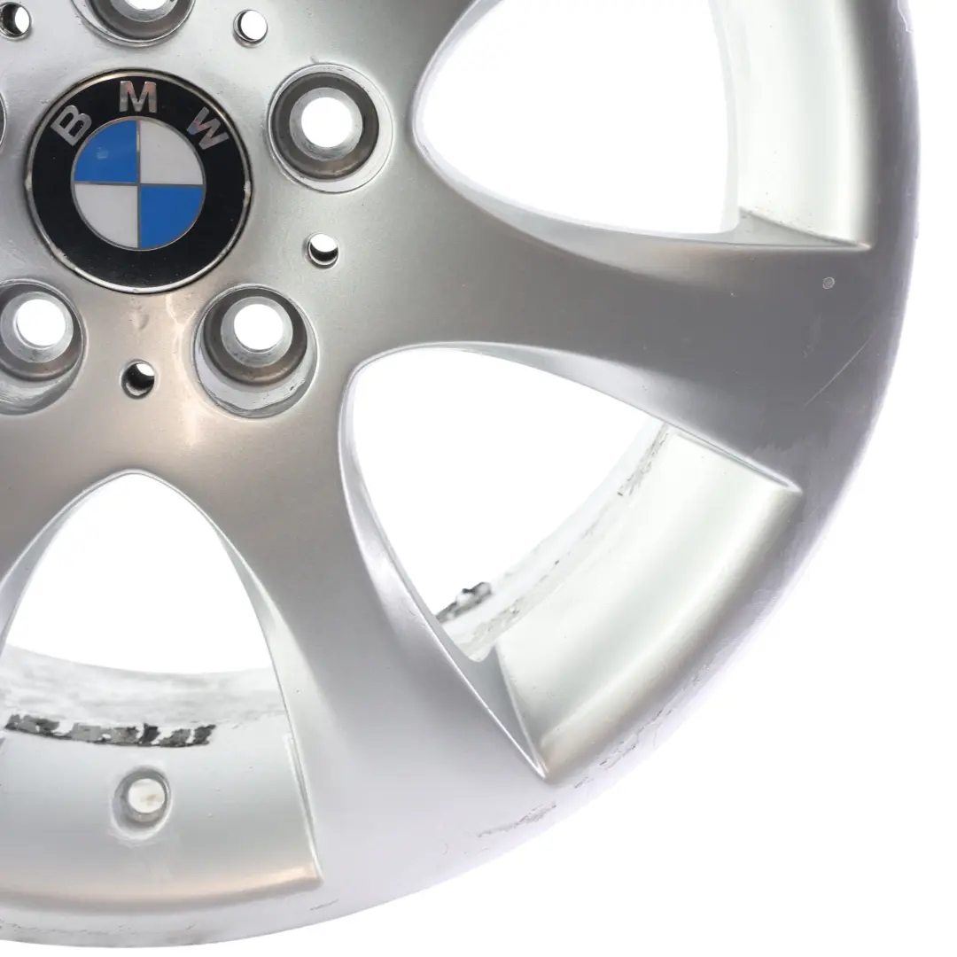Felga Aluminiowa Srebrna 17" 8J do BMW E90 E91 o numerze 6764623 BMW E90 E91 Felga Aluminiowa Srebrna 17" 8J - SKU 6764623-3 - Numer Części 6764623