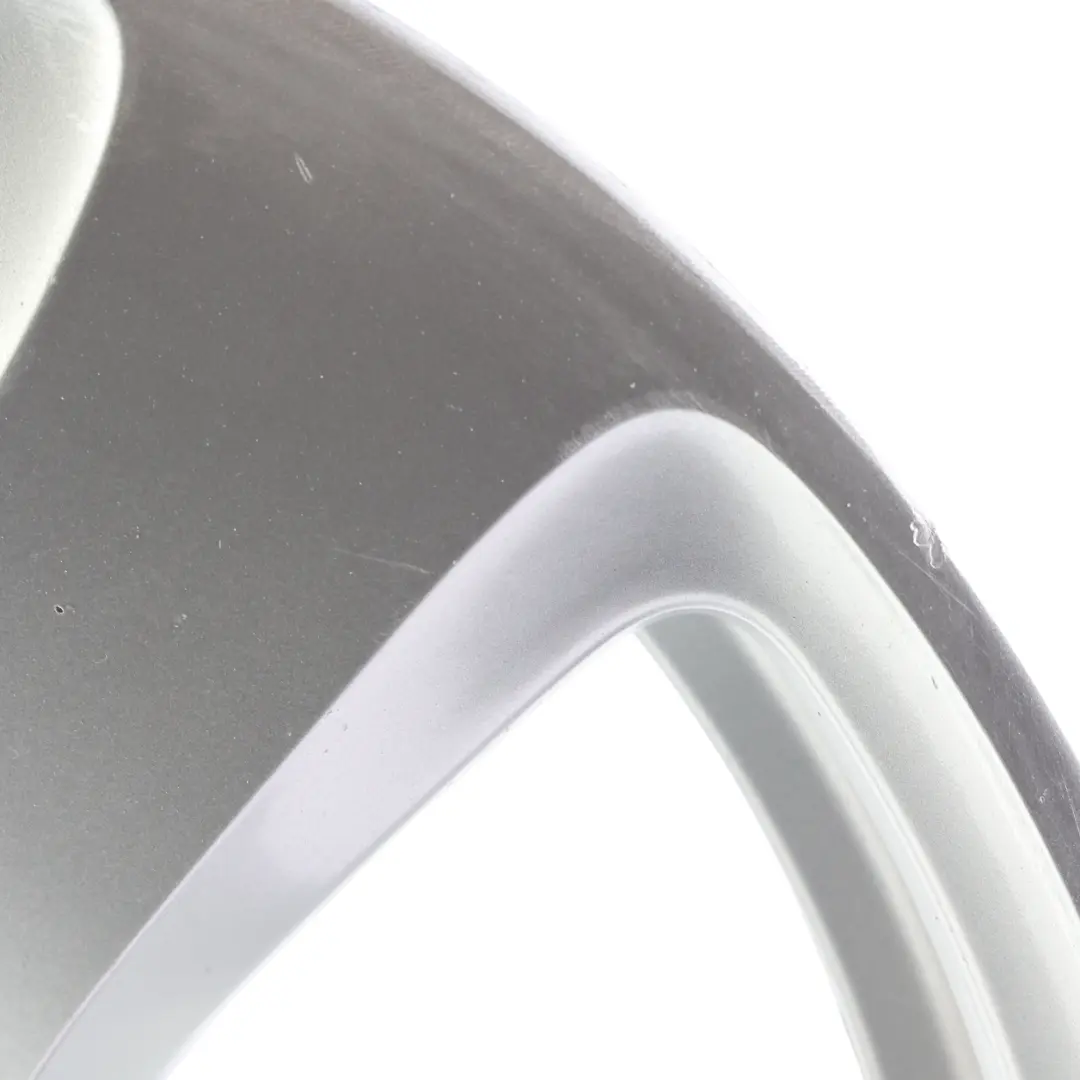 Alu Felge Alufelge 17" Sternspeiche 243 7,5J ET:20 für BMW 5 er 4 E60 E61 mit Teilenummer 6777346 BMW 5 er 4 E60 E61 Alu Felge Alufelge 17" Sternspeiche 243 7,5J ET:20 - SKU 6777346-4 - Teilenummer 6777346
