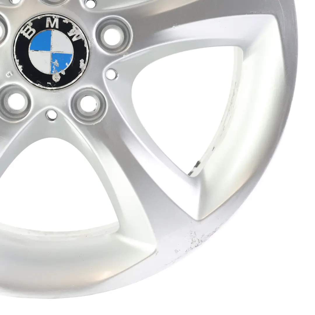 Jante argentée alliage 17" Star Spoke 256 ET:47 7J pour BMW E81 E82 E87 E88 à propos du numéro de pièce 6778219 BMW E81 E82 E87 E88 Jante argentée alliage 17" Star Spoke 256 ET:47 7J - SKU 6778219-7 - Numéro de pièce 6778219
