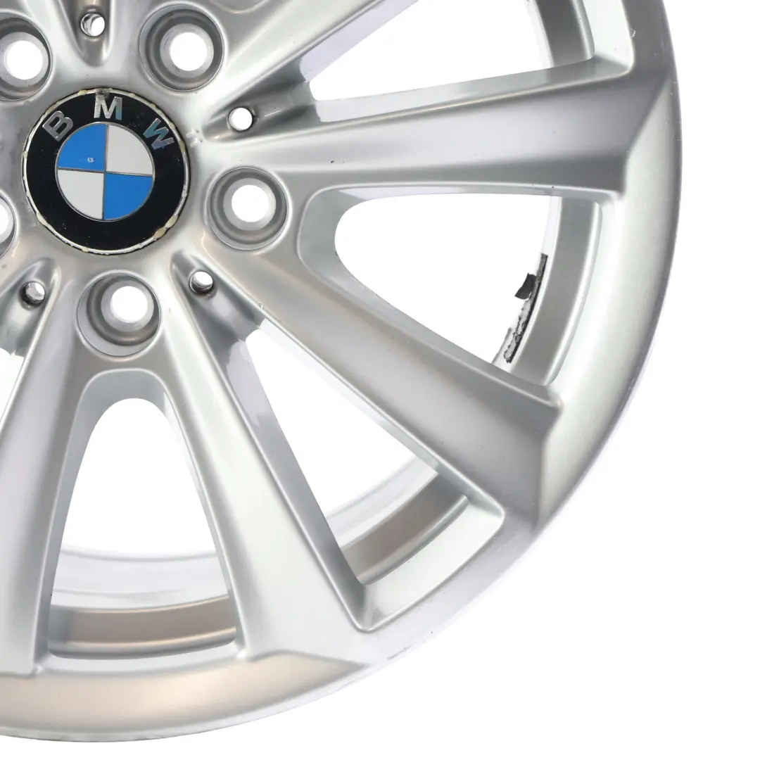 Alu Felge Alufelge 17" V-Speiche 236 8J ET:30 für BMW F10 F11 F12 mit Teilenummer 6780720 BMW F10 F11 F12 Alu Felge Alufelge 17" V-Speiche 236 8J ET:30 - SKU 6780720-1 - Teilenummer 6780720