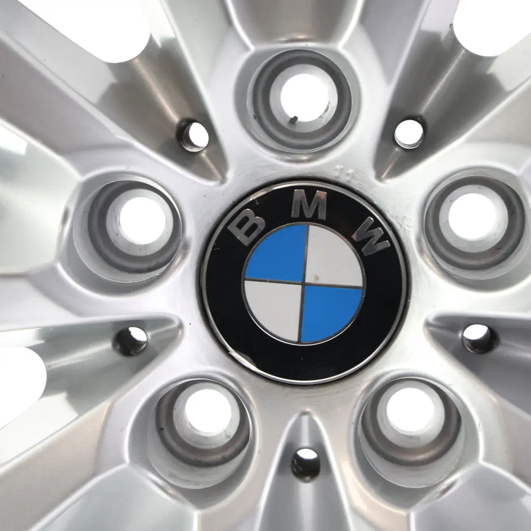 Llanta de Aleacion Ligera Plata 18 "V Spoke 328 8J ET:30 para BMW F06 F10 F11 con número de pieza 6790173 BMW F06 F10 F11 Llanta de Aleacion Ligera Plata 18 "V Spoke 328 8J ET:30 - SKU 6790173-1 - Número de pieza 6790173