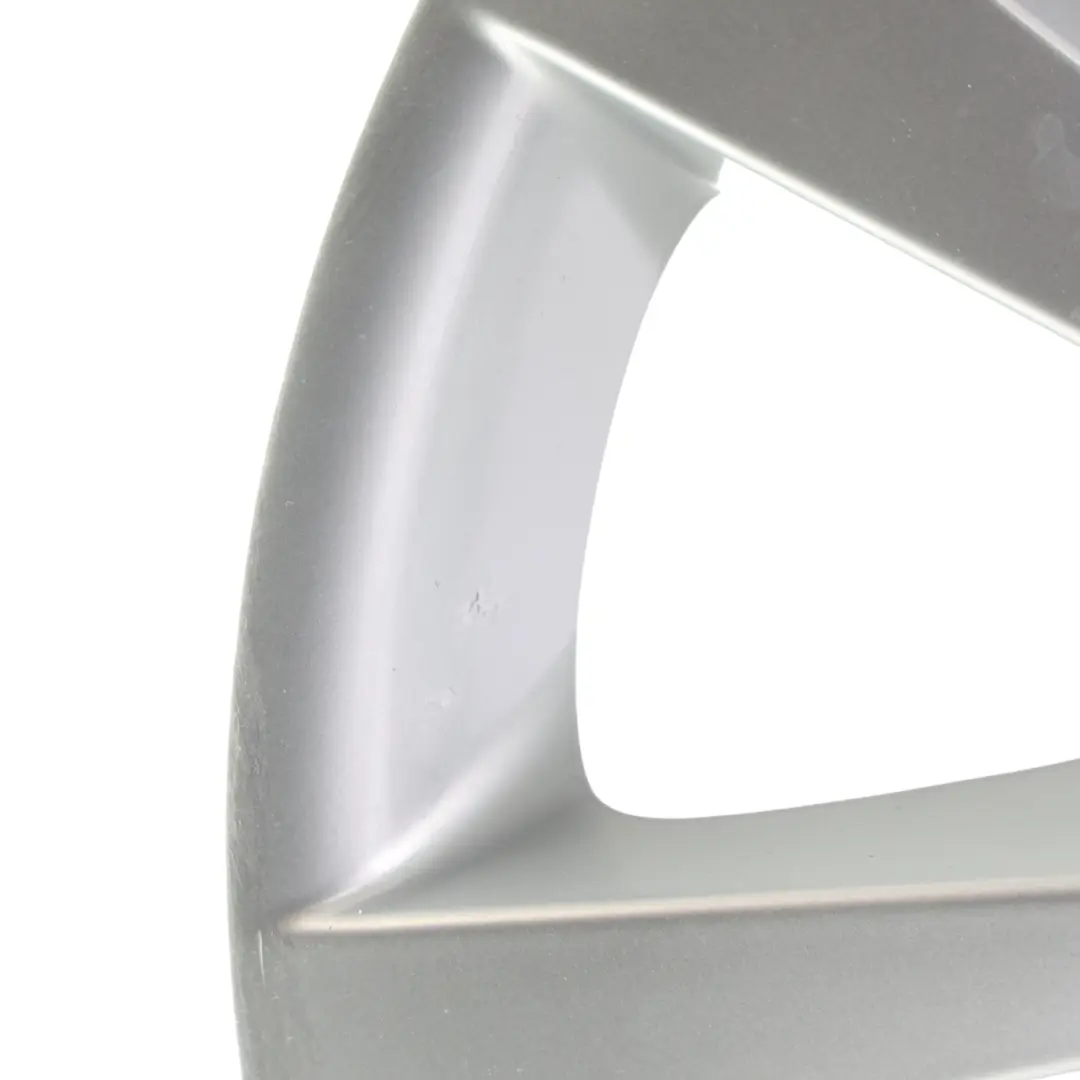 Light Alloy Wheel Rim 18" V Spoke 328 8J ET:30 to BMW F06 F10 F11 Silver with Part number 6790173 BMW F06 F10 F11 Silver Light Alloy Wheel Rim 18" V Spoke 328 8J ET:30 - SKU 6790173-1 - Part number 6790173