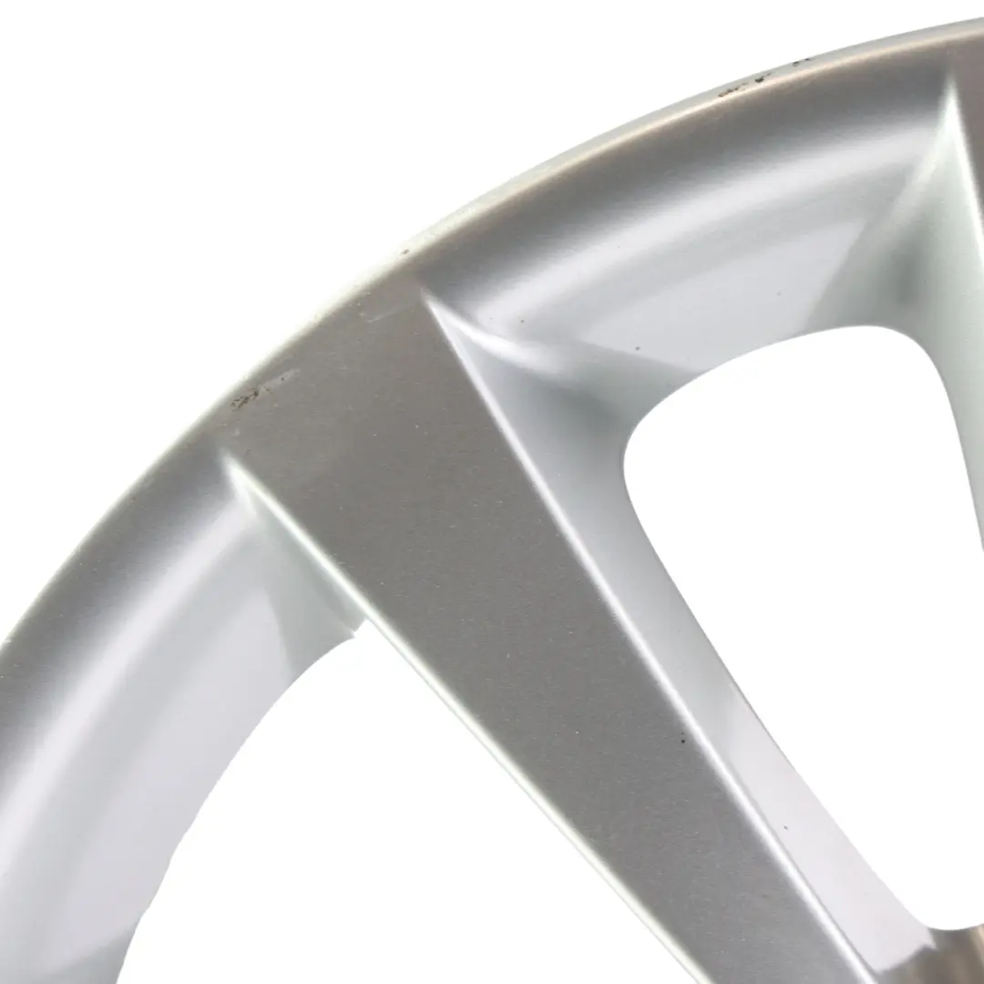Llanta de Aleacion Ligera Plata 18 "V Spoke 328 8J ET:30 para BMW F06 F10 F11 con número de pieza 6790173 BMW F06 F10 F11 Llanta de Aleacion Ligera Plata 18 "V Spoke 328 8J ET:30 - SKU 6790173-2 - Número de pieza 6790173