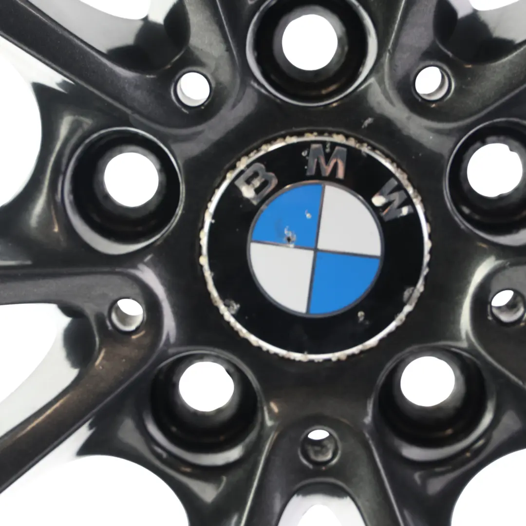 Llanta Aleación Gris 16" 7J ET:31 V-Spoke 390 para BMW F30 F31 F36 con número de pieza 6796236 BMW F30 F31 F36 Llanta Aleación Gris 16" 7J ET:31 V-Spoke 390 - SKU 6796236-4 - Número de pieza 6796236