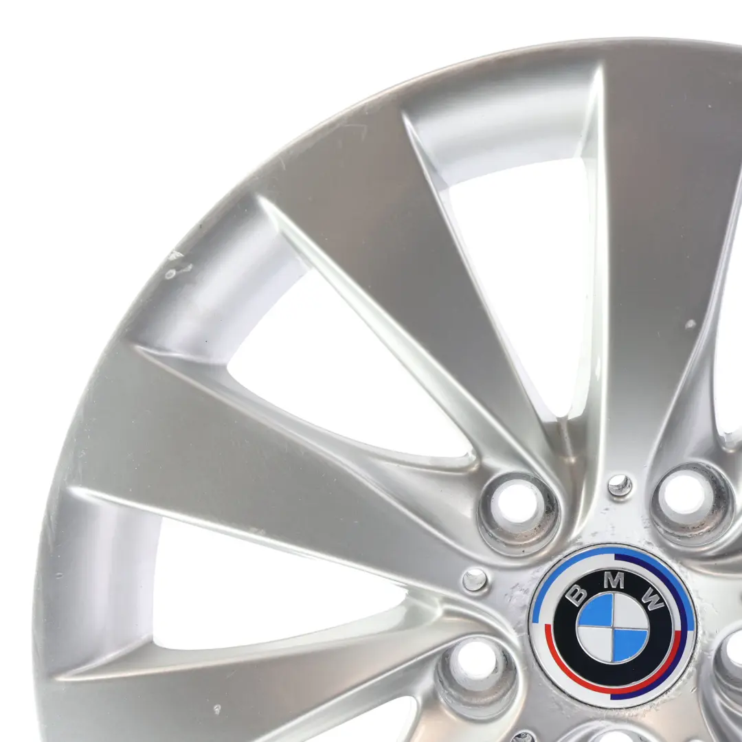 Silberne Leicht metall felge 17" V Speiche 413 7,5J ET:37 für BMW F30 F32 mit Teilenummer 6796240 BMW F30 F32 Silberne Leicht metall felge 17" V Speiche 413 7,5J ET:37 - SKU 6796240-2 - Teilenummer 6796240
