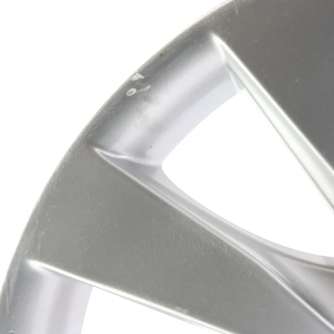 llanta de aleación de plata 17 "V Spoke 413 7,5J ET:37 para BMW F30 F31 F32 con número de pieza 6796240 BMW F30 F31 F32 llanta de aleación de plata 17 "V Spoke 413 7,5J ET:37 - SKU 6796240-2 - Número de pieza 6796240