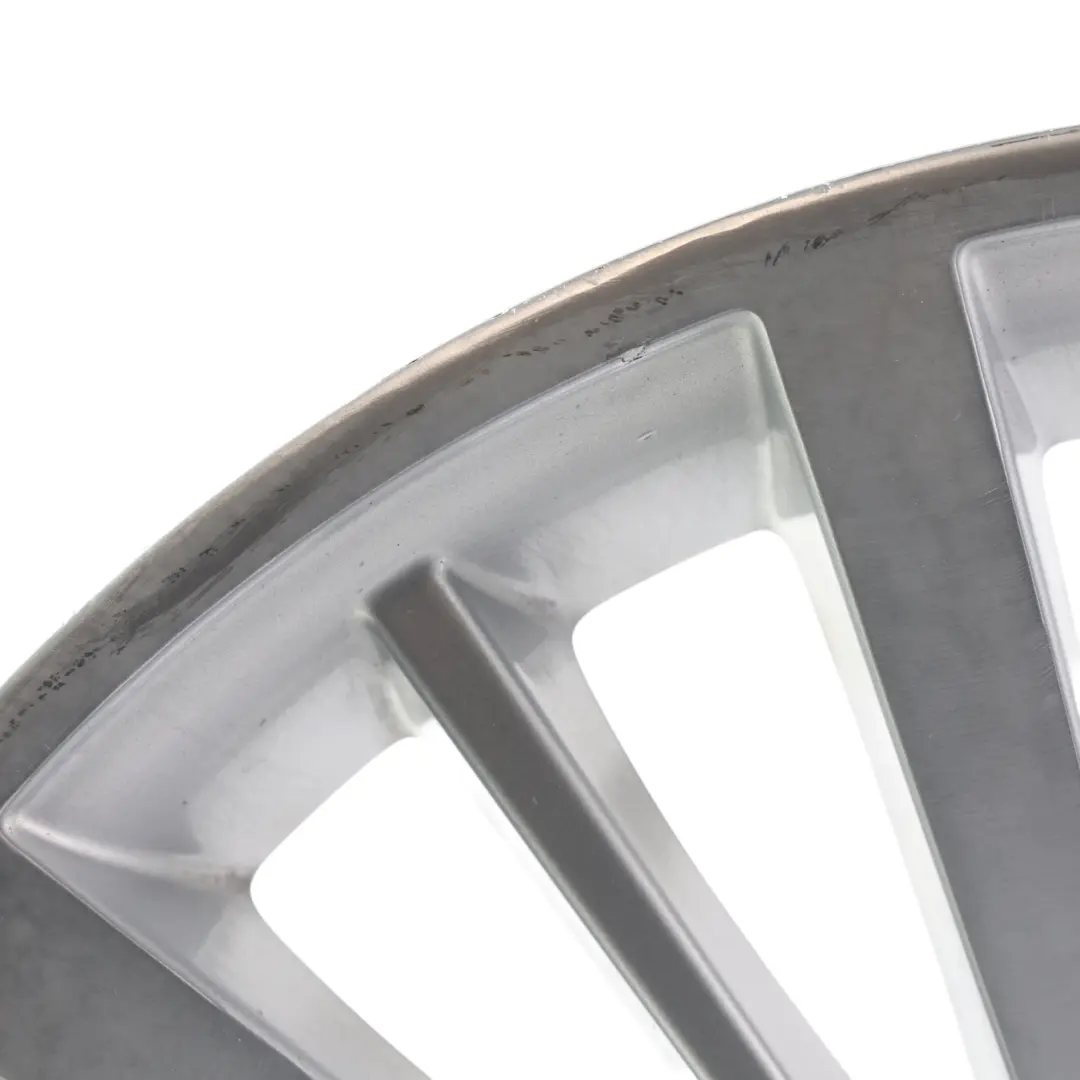Silber Alu Felge Alufelge 18" Vielspeiche 416 8J ET:34 für BMW F30 F31 F32 mit Teilenummer 6796249 BMW F30 F31 F32 Silber Alu Felge Alufelge 18" Vielspeiche 416 8J ET:34 - SKU 6796249-1 - Teilenummer 6796249