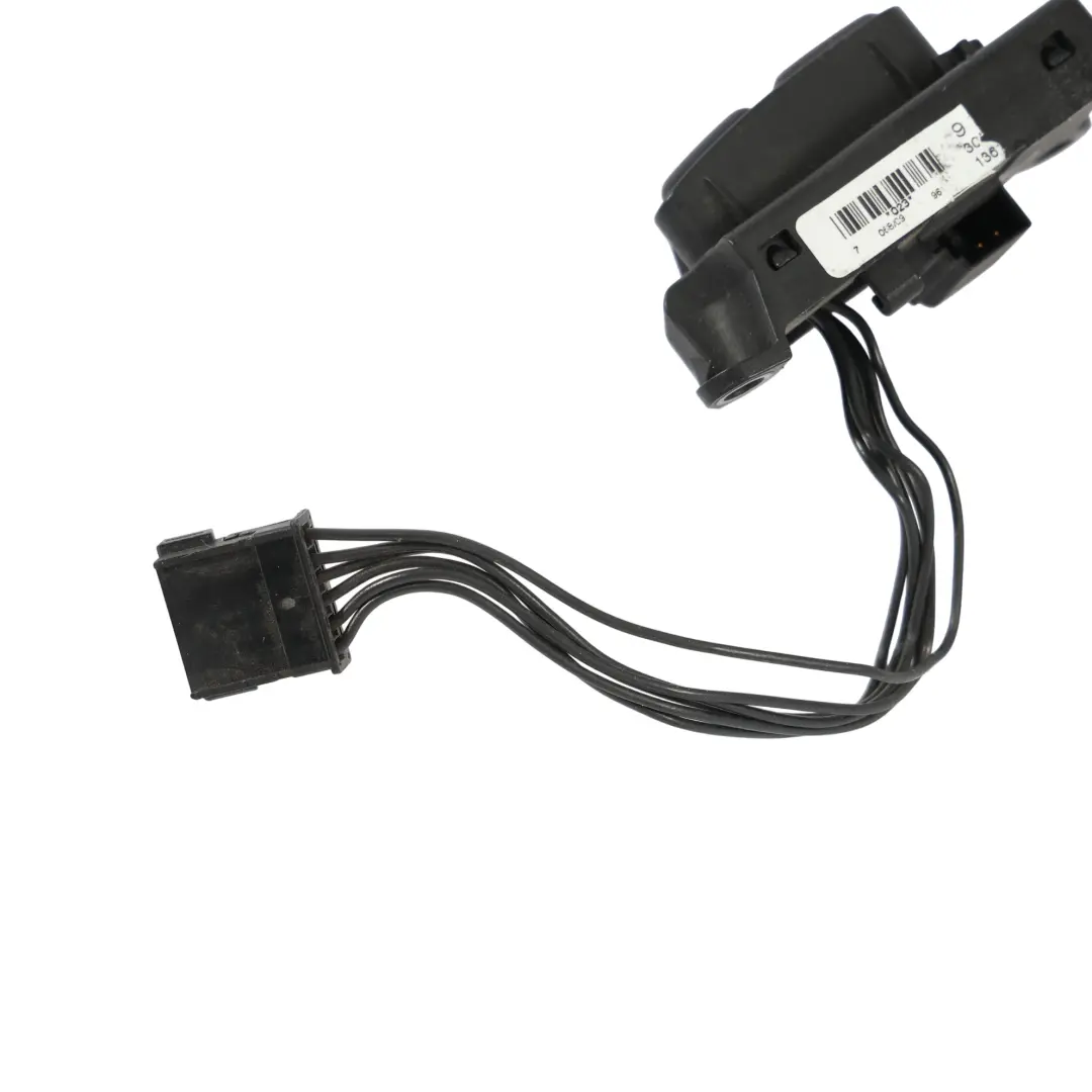 Pulsanti Interruttore Multifunzione Volante per BMW E81 E87 E90 E91 con numero di parte 6850544 BMW E81 E87 E90 E91 Pulsanti Interruttore Multifunzione Volante - SKU 6850544-5 - Numero di parte 6850544
