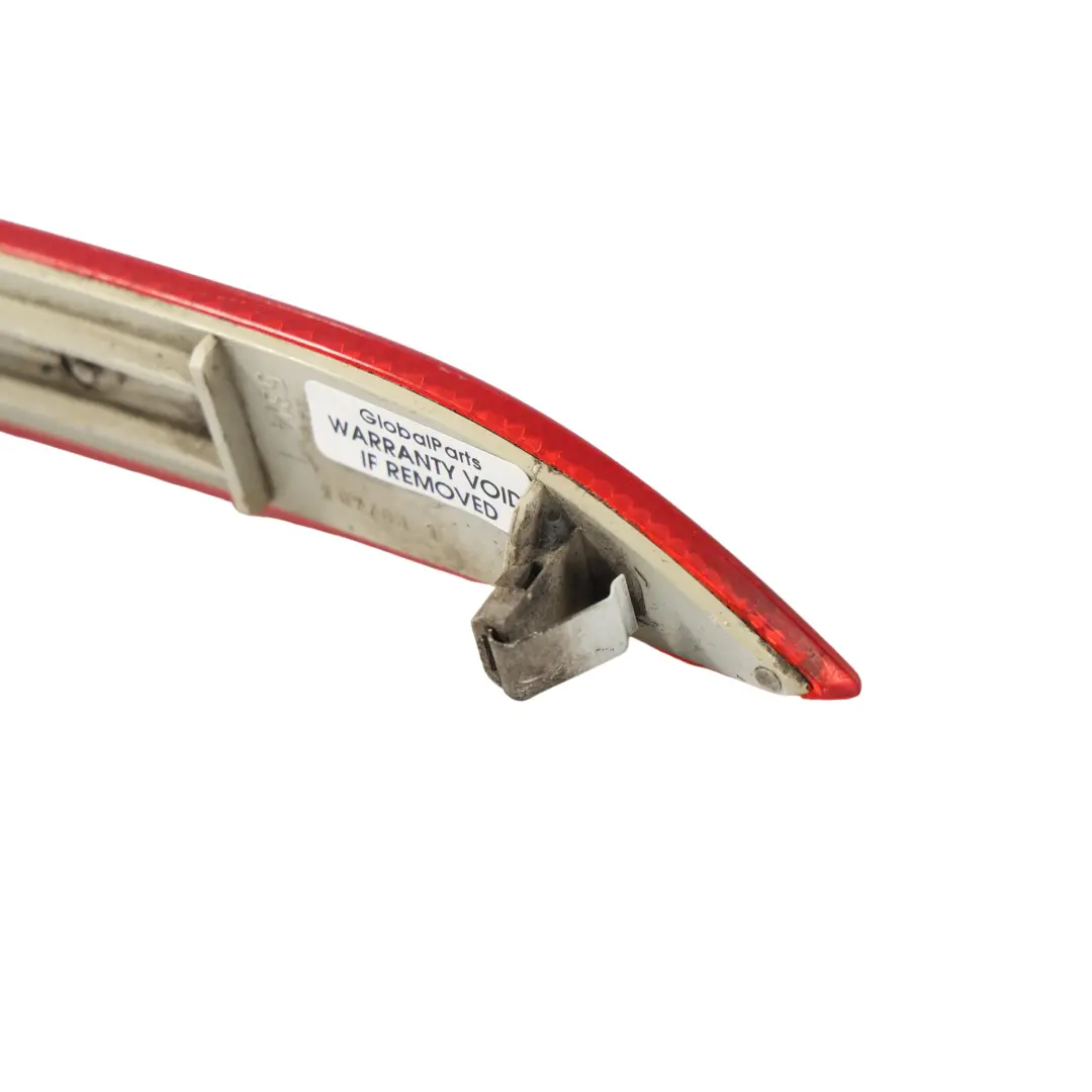 Reflector Moldura Paragolpes Trasero Izquierdo 6314 para BMW E60 E61 con número de pieza 6915039 BMW E60 E61 Reflector Moldura Paragolpes Trasero Izquierdo 6314 - SKU 6915039-1 - Número de pieza 6915039