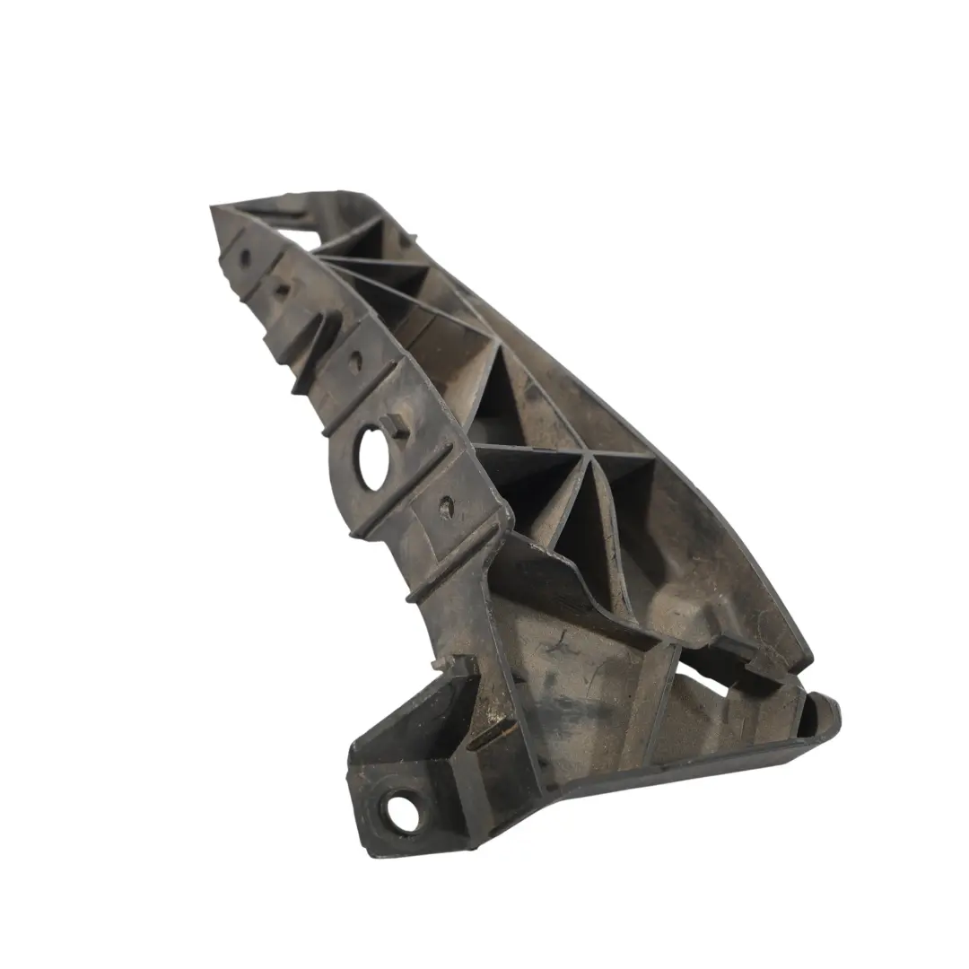 Mk4 6J Mocowanie Ślizg Zderzaka Tylnego Prawy do Seat Ibiza o numerze 6J4807378B Seat Ibiza Mk4 6J Mocowanie Ślizg Zderzaka Tylnego Prawy - SKU 6J4807378B - Numer Części 6J4807378B