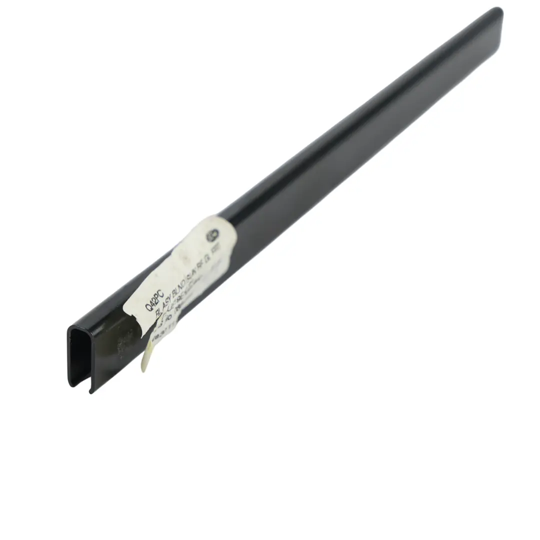 MK2 Parasole Rullo Copertura Pannello Nero per Ford Galaxy con numero di parte 6M21-U519E18-AA Ford Galaxy MK2 Parasole Rullo Copertura Pannello Nero - SKU 6M21-U519E18-AA - Numero di parte 6M21-U519E18-AA
