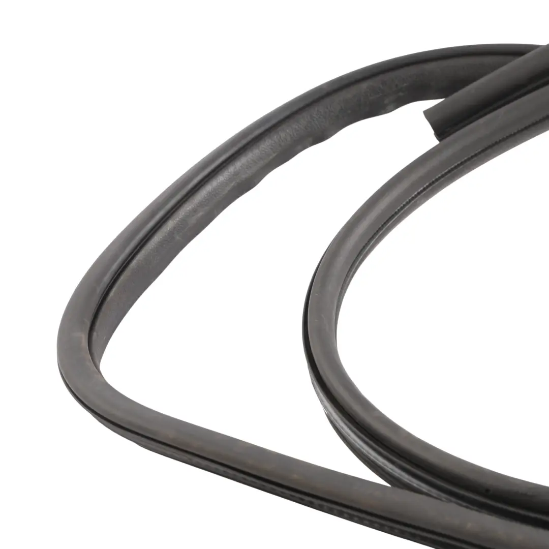 Mk2 Front Door Weatherstrip Gasket Left Right N/O/S to Ford Focus with Part number 6M51-B20530-AA Ford Focus Mk2 Front Door Weatherstrip Gasket Left Right N/O/S - SKU 6M51-B20530-AA - Part number 6M51-B20530-AA