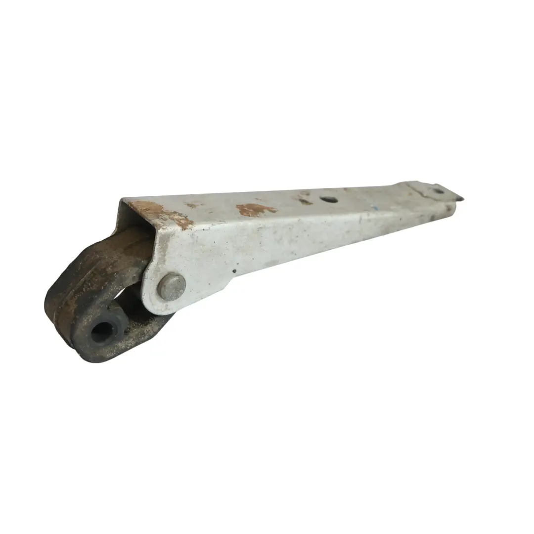 Exhaust Pipe Bracket Support Holder to Skoda Fabia 5J VW Polo 6R with Part number 6Q0253144H Skoda Fabia 5J VW Polo 6R Exhaust Pipe Bracket Support Holder - SKU 6Q0253144H - Part number 6Q0253144H