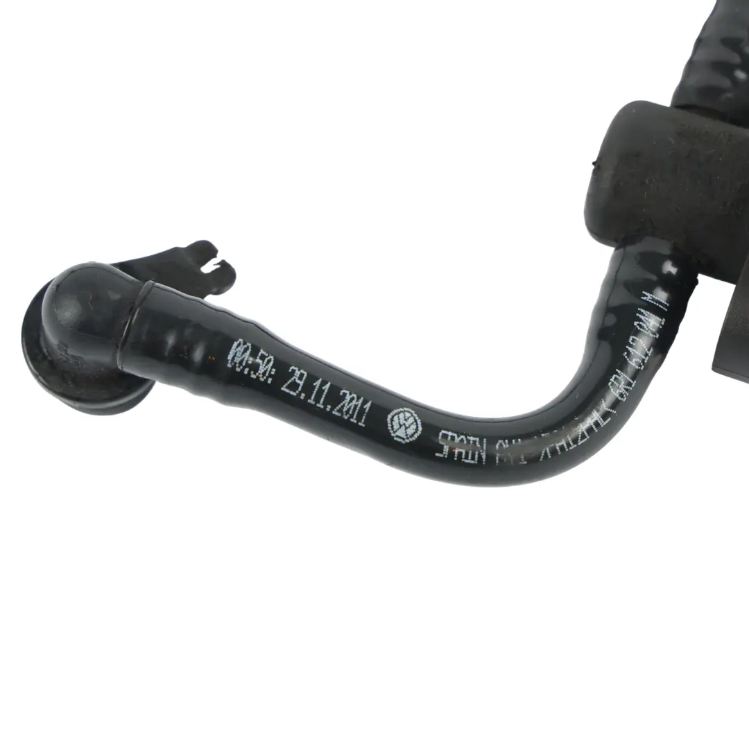Tuyau Servo Frein Vide avec Valve Capteur pour Audi A1 8X à propos du numéro de pièce 6R1612041AM Audi A1 8X Tuyau Servo Frein Vide avec Valve Capteur - SKU 6R1612041AM - Numéro de pièce 6R1612041AM