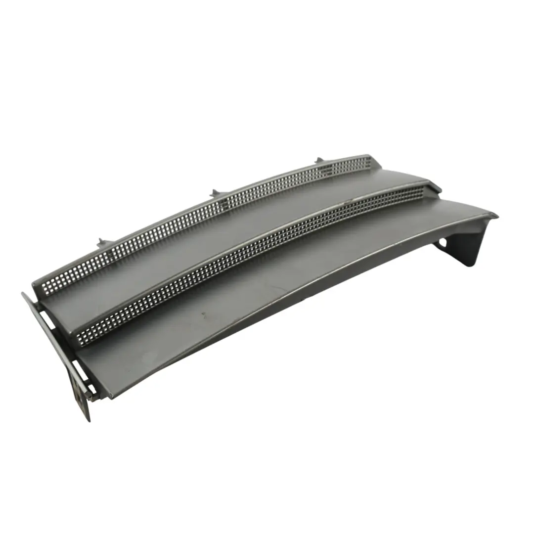 Range Rover L322 Kratka Wentylacyjna Błotnika Lewa - SKU 7026899 - Numer Części 7026899
