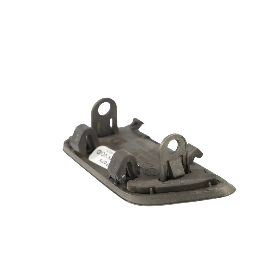 Volet Cache Phare Avant Droit Vert Olivine Métallisé 349 pour BMW E60 à propos du numéro de pièce 7056946 BMW E60 Volet Cache Phare Avant Droit Vert Olivine Métallisé 349 - SKU 7056946-OLI - Numéro de pièce 7056946