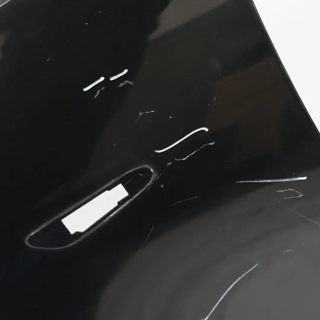 Seitenverkleidung Vorne Links Kotflügel Schwarz Saphir Metallic 475 für BMW E60 E61 mit Teilenummer 7111429 BMW E60 E61 Seitenverkleidung Vorne Links Kotflügel Schwarz Saphir Metallic 475 - SKU 7111429-BS - Teilenummer 7111429
