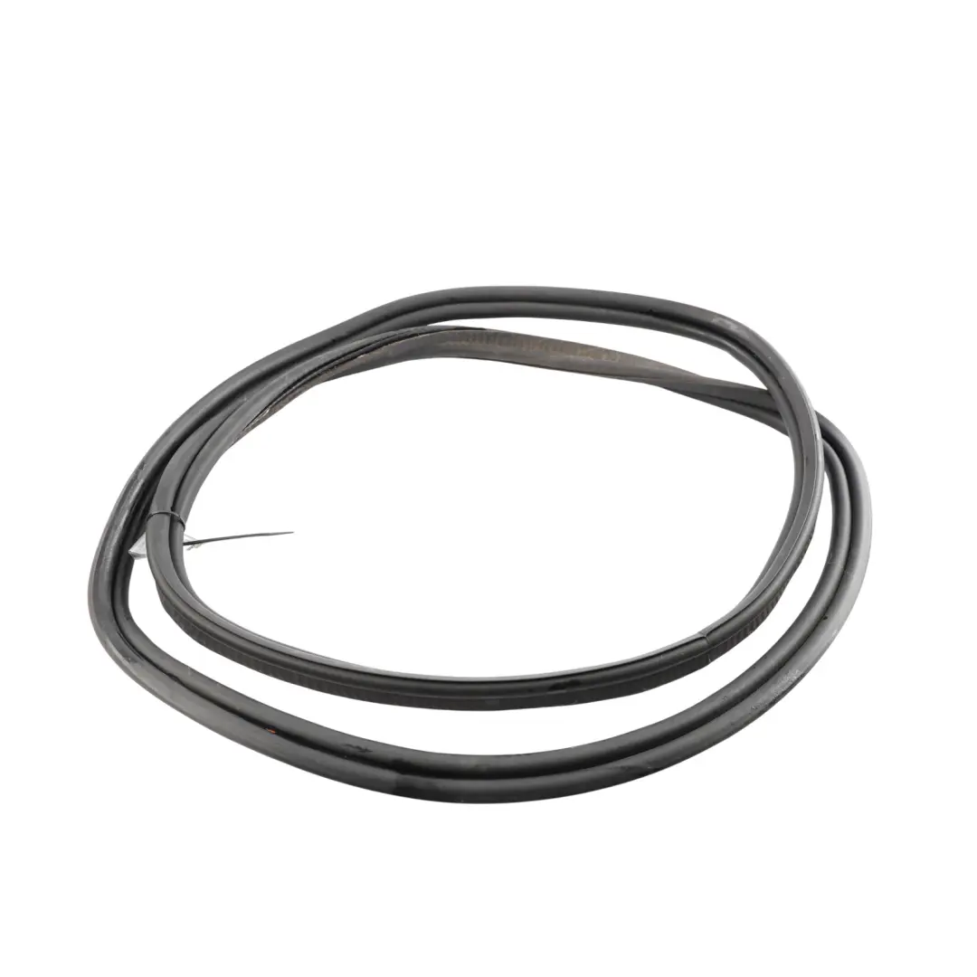 Boot Rubber Seal Gaksket Surround to Mini R50 R53 R56 Tailgate with Part number 7132470 Mini R50 R53 R56 Tailgate Boot Rubber Seal Gaksket Surround - SKU 7132470 - Part number 7132470