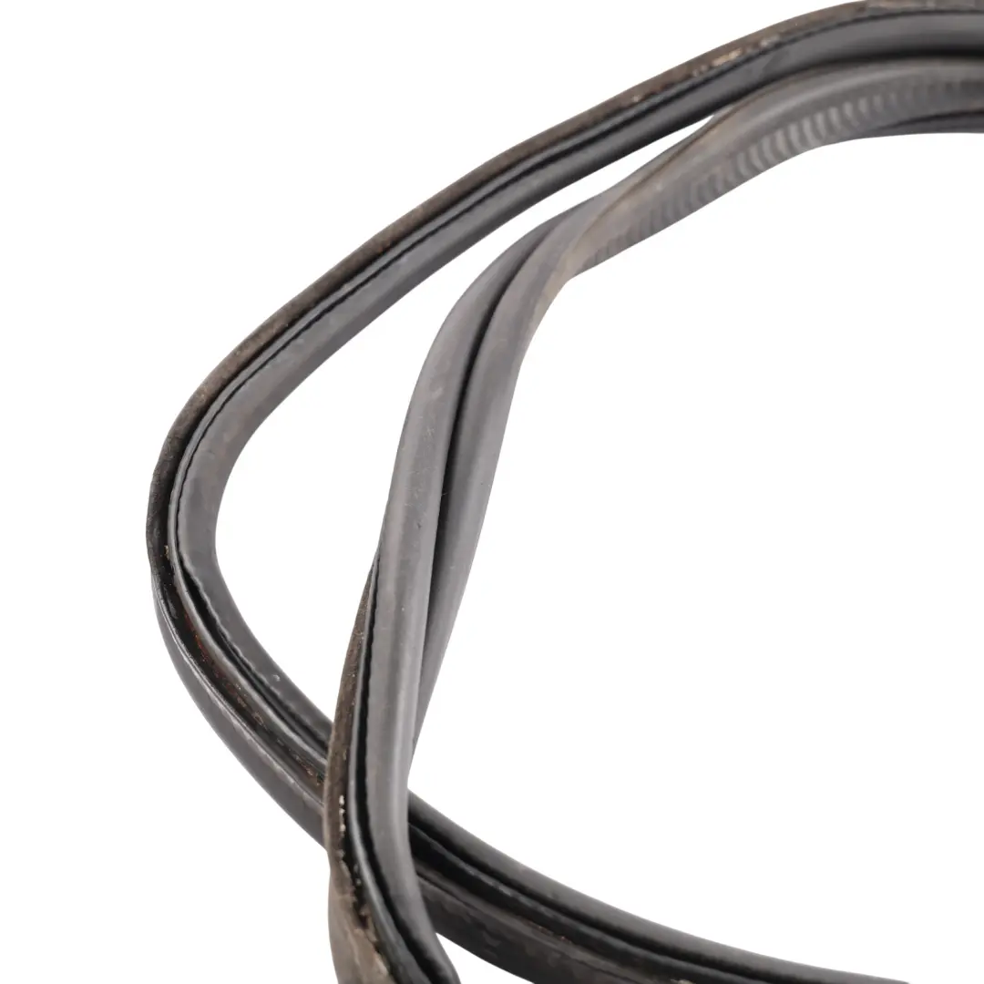 Boot Rubber Seal Gaksket Surround to Mini R50 R53 R56 Tailgate with Part number 7132470 Mini R50 R53 R56 Tailgate Boot Rubber Seal Gaksket Surround - SKU 7132470 - Part number 7132470
