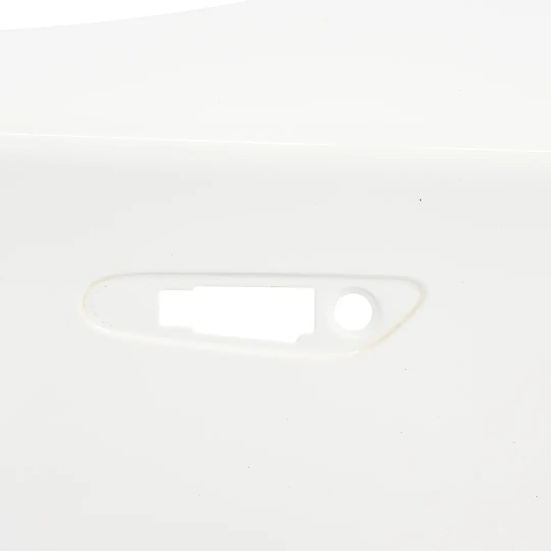 Panel Lateral Guardabarros Delantero Izquierdo Alpine Blanco 300 para BMW E81 E87 con número de pieza 7133227 BMW E81 E87 Panel Lateral Guardabarros Delantero Izquierdo Alpine Blanco 300 - SKU 7133227-AW3 - Número de pieza 7133227