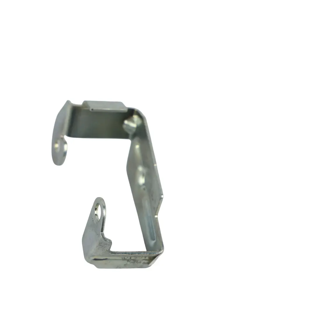 Klips Bezpieczeństwa Klapy Bagażnika do BMW E60 E60 LCI E85 o numerze 7136777 BMW E60 E60 LCI E85 Klips Bezpieczeństwa Klapy Bagażnika - SKU 7136777 - Numer Części 7136777
