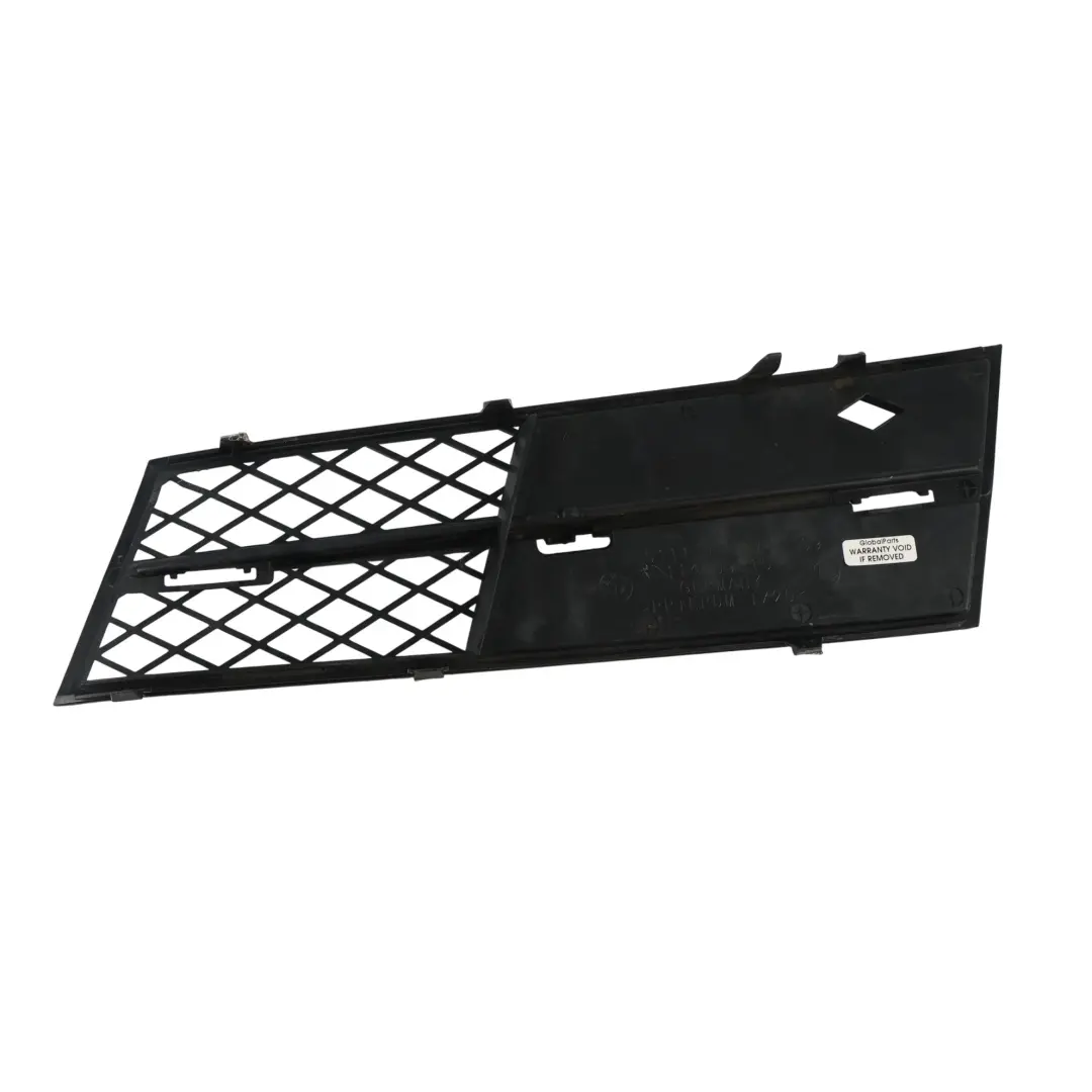 Rejilla Parachoques Delantero Derecho Faro Antiniebla para BMW F10 con número de pieza 7200700 BMW F10 Rejilla Parachoques Delantero Derecho Faro Antiniebla - SKU 7200700-1 - Número de pieza 7200700