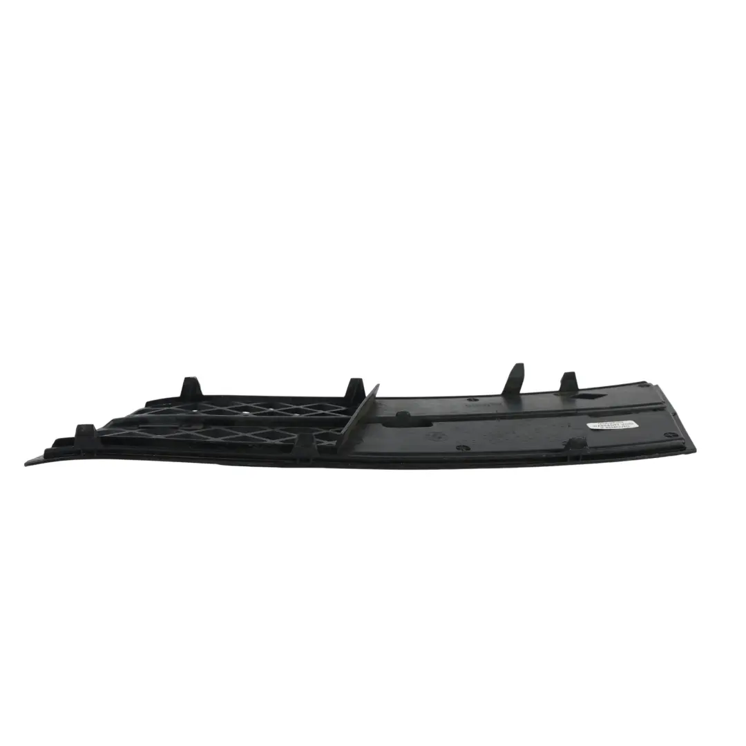 Kratka Zderzaka Przedniego Prawa do BMW F10 o numerze 7200700 BMW F10 Kratka Zderzaka Przedniego Prawa - SKU 7200700-1 - Numer Części 7200700