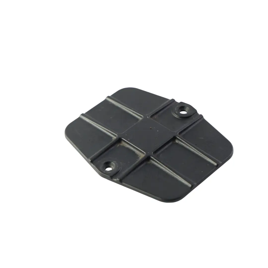 Tapa Montaje Conexión Tornillo Alerón Portón Trasero para BMW F11 Touring con número de pieza 7233857 BMW F11 Touring Tapa Montaje Conexión Tornillo Alerón Portón Trasero - SKU 7233857 - Número de pieza 7233857