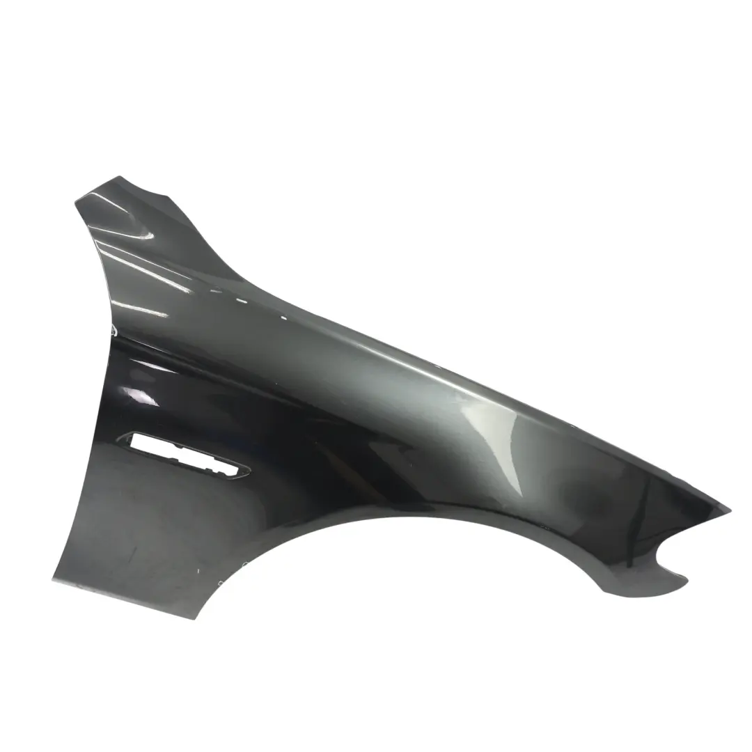 Pannea Laterale d'Aile Avant Droite Sophistograu Metallic - A90 pour BMW F10 F11 à propos du numéro de pièce 7248660 BMW F10 F11 Pannea Laterale d'Aile Avant Droite Sophistograu Metallic - A90 - SKU 7248660-SOP - Numéro de pièce 7248660