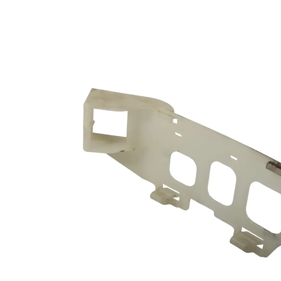 Pannello Frontale Sistema Protezione Pedoni per BMW E82 E88 M Sport con numero di parte 7263130 BMW E82 E88 M Sport Pannello Frontale Sistema Protezione Pedoni - SKU 7263130 - Numero di parte 7263130
