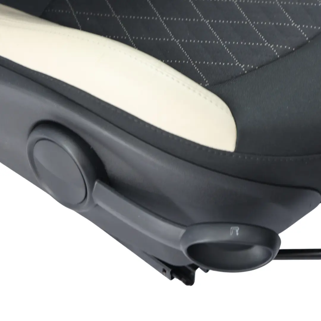 Siège Sport Avant Droit Polaire Beige Tissu Cuir pour Mini R56 LCI à propos du numéro de pièce 7270204 Mini R56 LCI Siège Sport Avant Droit Polaire Beige Tissu Cuir - SKU 7270204-1 - Numéro de pièce 7270204