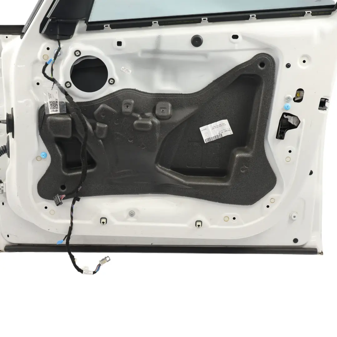 Puerta Delantera Derecha Azul Imperial Metálico para BMW F45 con número de pieza 7294230 BMW F45 Puerta Delantera Derecha Azul Imperial Metálico - SKU 7294230-AW - Número de pieza 7294230
