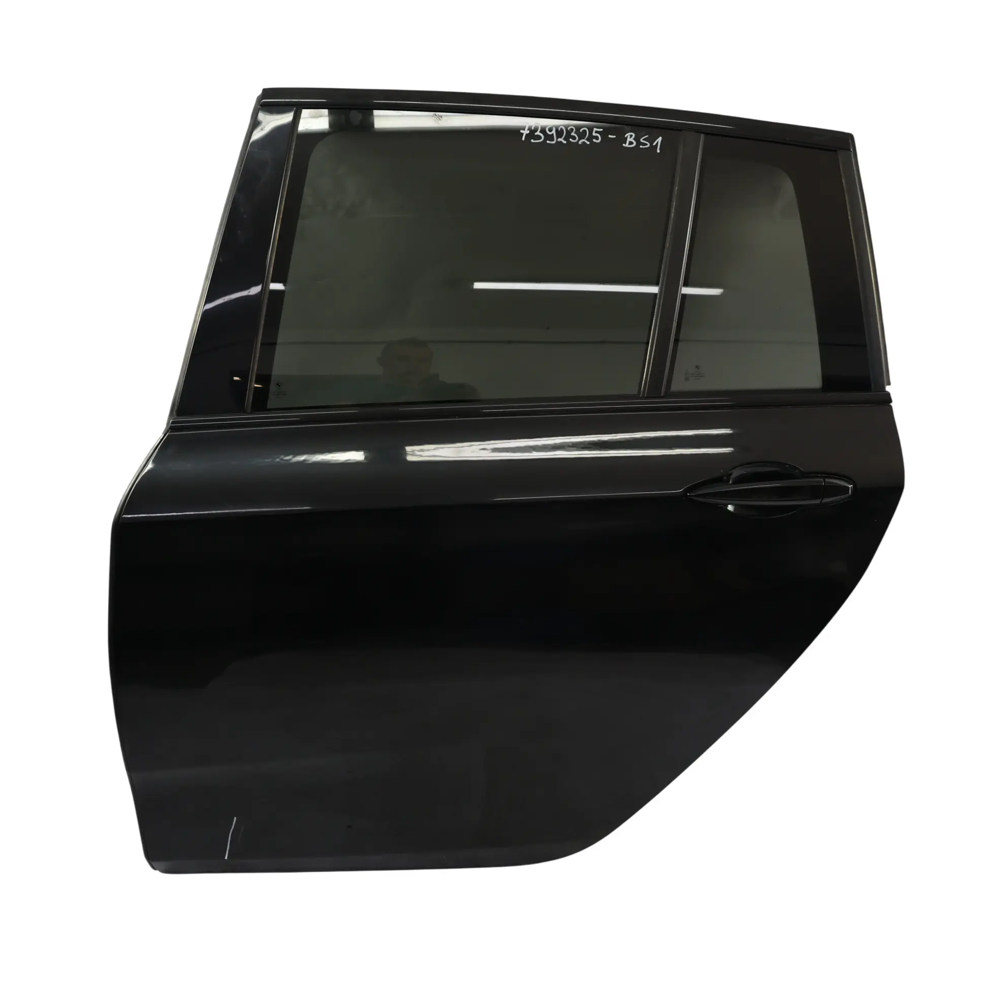 BMW F46 Gran Tourer Drzwi Lewe Tylne Black Sapphire Czarny Metalik - 475