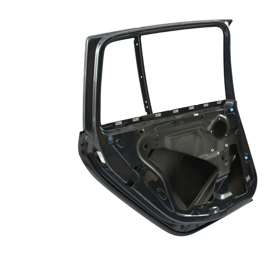 Puerta Trasera Izquierda Gris Metallic B39 para BMW F46 Gran Tourer con número de pieza 7392325 BMW F46 Gran Tourer Puerta Trasera Izquierda Gris Metallic B39 - SKU 7392325-MG - Número de pieza 7392325