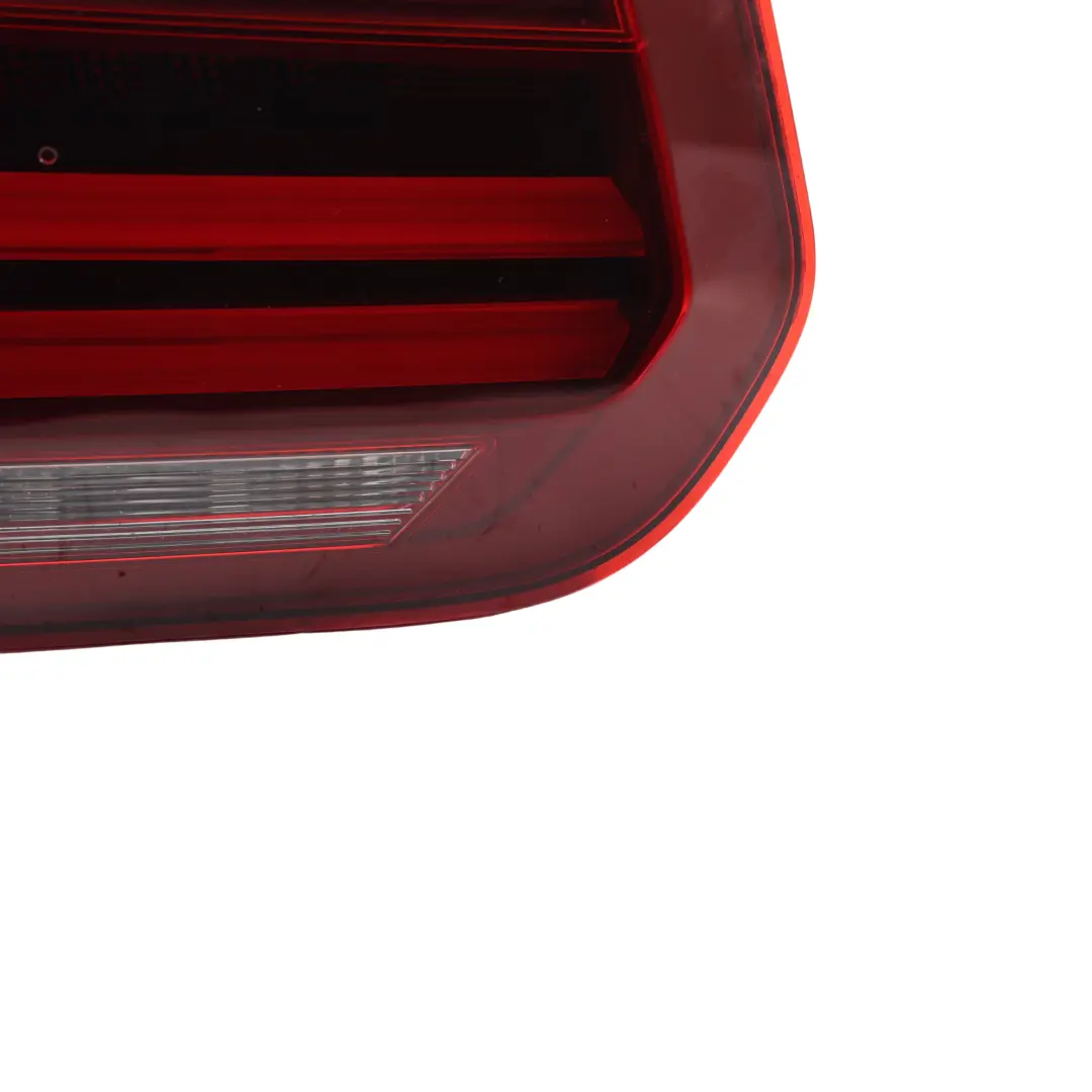 Lampa Tylna LED W Klapę Lewa do BMW F30 F80 M3 LCI o numerze 7456521 BMW F30 F80 M3 LCI Lampa Tylna LED W Klapę Lewa - SKU 7456521-1 - Numer Części 7456521