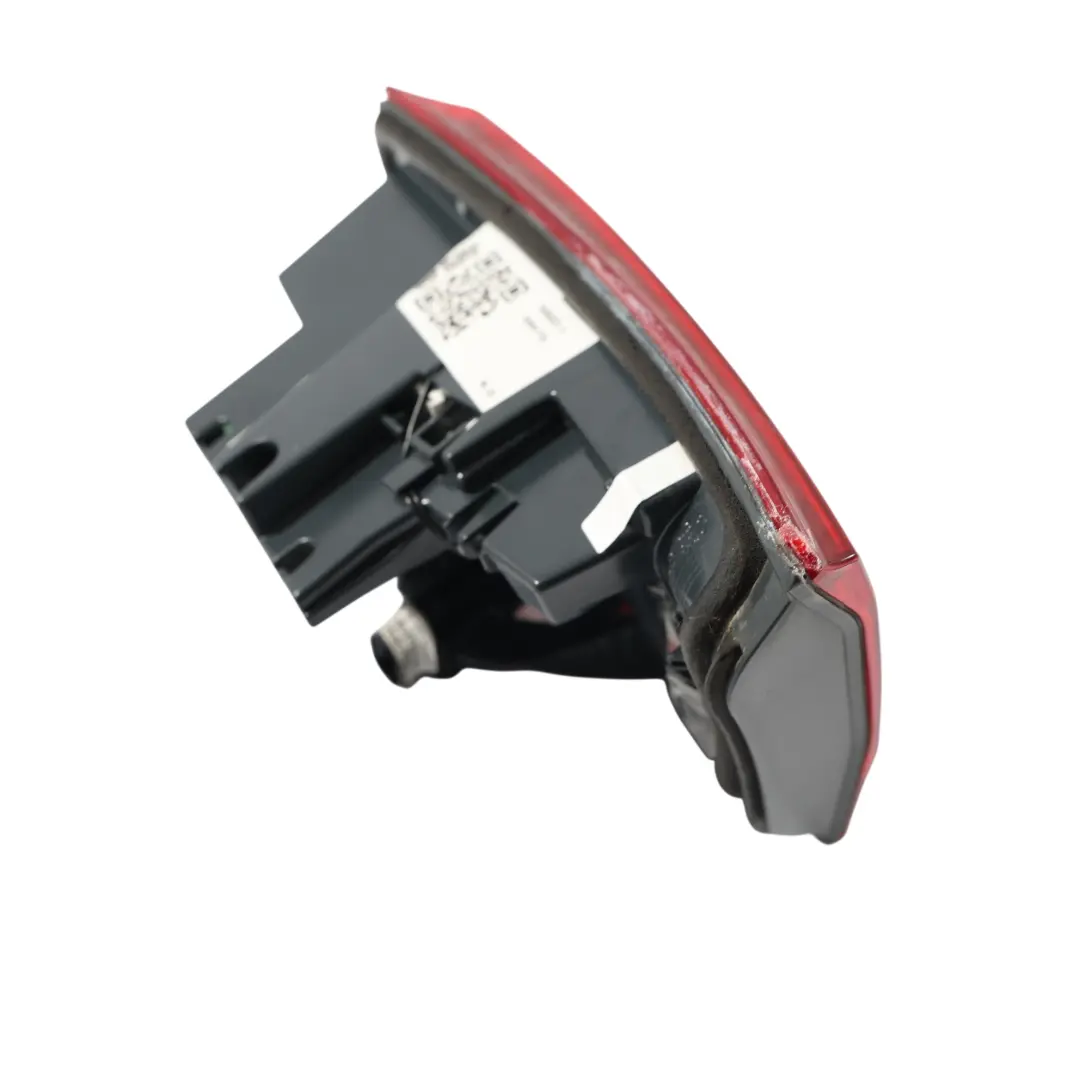 Fanale LED Posteriore Portellone Sinistro Nero per BMW F30 F80 M3 LCI con numero di parte 7456521 BMW F30 F80 M3 LCI Fanale LED Posteriore Portellone Sinistro Nero - SKU 7456521-1 - Numero di parte 7456521